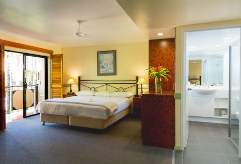 Palm Royale Cairns - Stays Accommodation 1