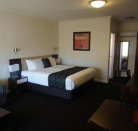 Charles Sturt Suites - Stayed