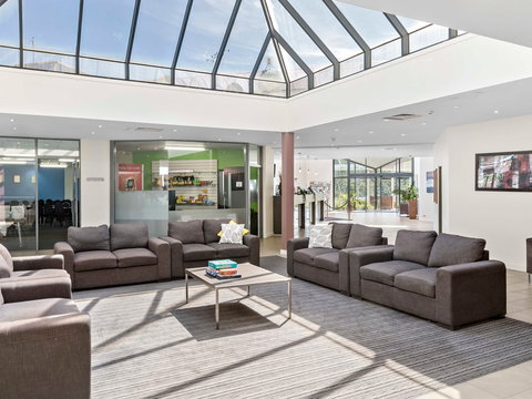 Ibis Styles Eagle Hawk Canberra Resort - Stayed 0