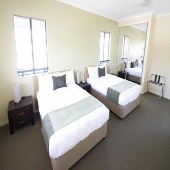 Park Regis Anchorage - Stays Accommodation 7