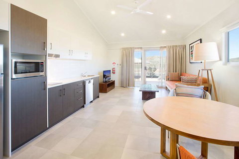 Best Western Plus The Ranges Karratha - Stays Accommodation 7