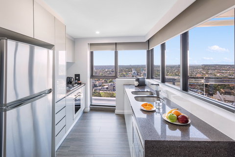 Meriton Suites Church Street, Parramatta - Stayed 12