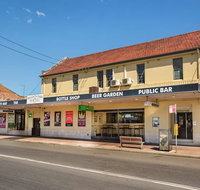 Nightcap at Regents Park Hotel - Stayed