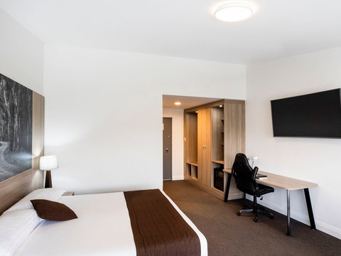 Mantra Bathurst - Stayed 15