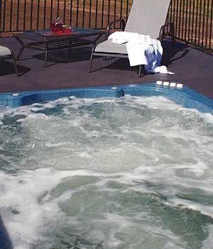 Hut on the Hill B&B - Stayed 1