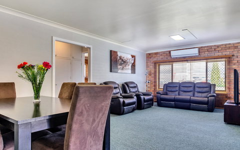 Jackie Howe Motel - Stays Accommodation 1