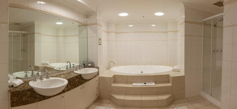 Quality Apartments Adelaide Central - Stays Accommodation 2