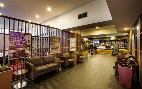 Nightcap At Keysborough Hotel - Stayed 1