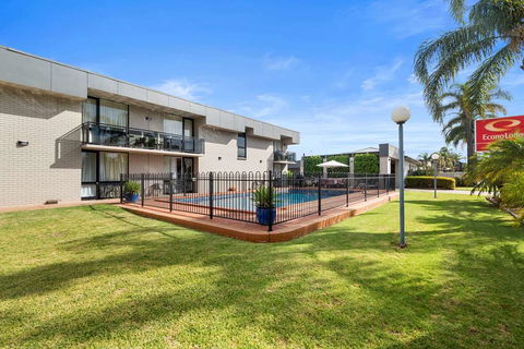 Econo Lodge All Seasons Mildura - Stayed 2