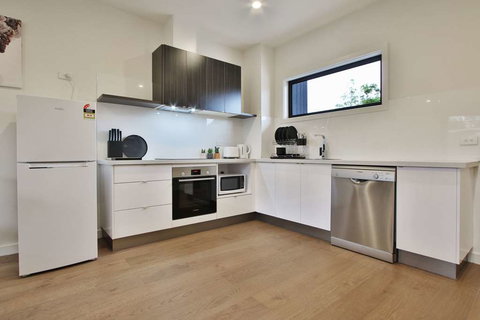 Quality Apartments Dandenong - Stays Accommodation 6