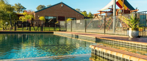 Blazing Stump Motel & Suites - Stayed 1