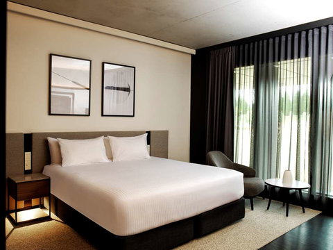 A By Adina Canberra - Stayed 7