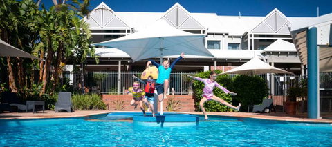 Broadwater Resort Apartments - Stayed 13
