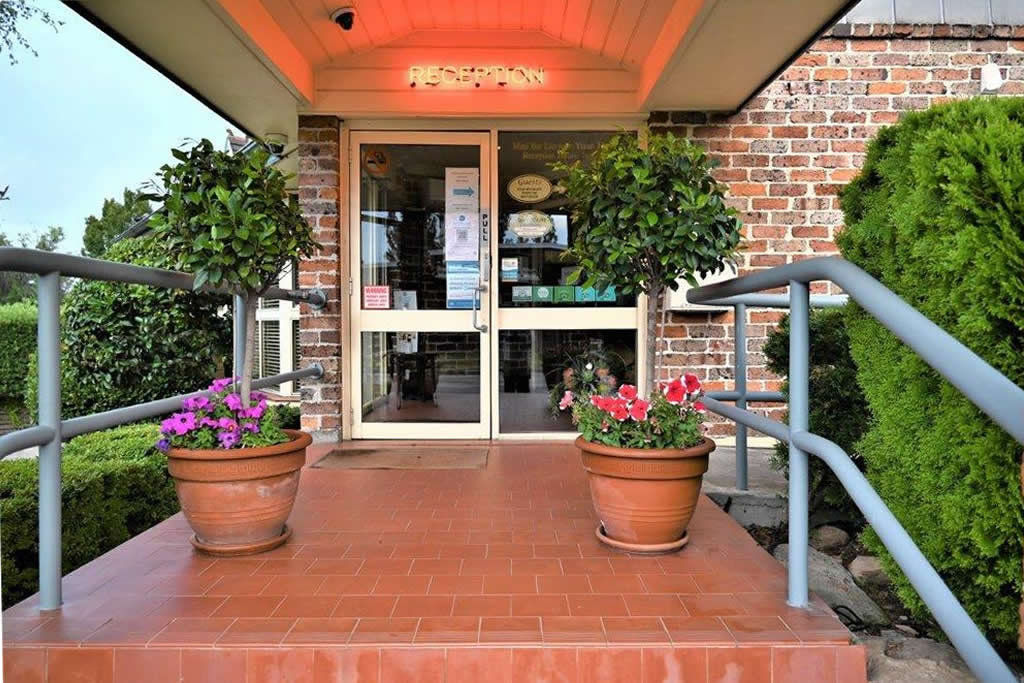 Aylmerton NSW Stayed