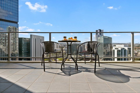 Astra Apartments Parramatta - Stayed 0