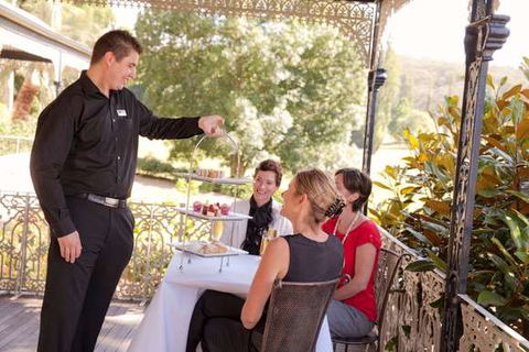 Peppers Craigieburn Resort - Stays Accommodation 8