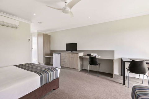 Econo Lodge Beachside - Stayed 12