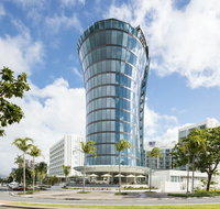 Crystalbrook Riley - Stayed