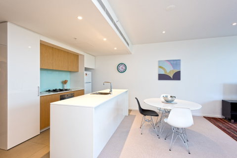 Astra Apartments MacQuarie Park - Stayed 2