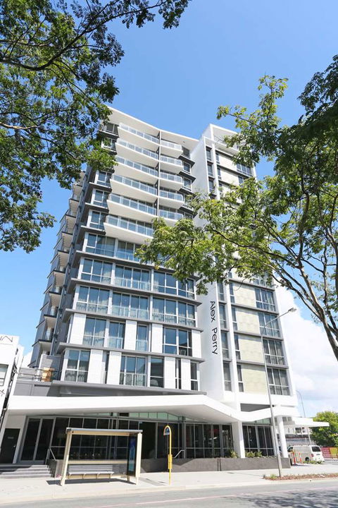 Alex Perry Hotel And Apartments - Stayed 0