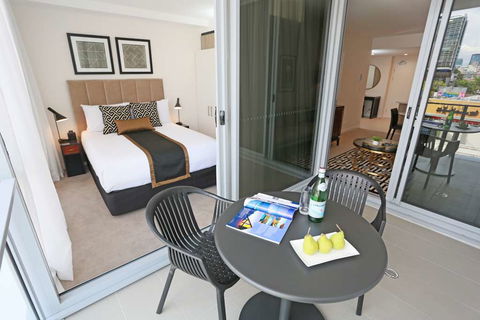 Alex Perry Hotel And Apartments - Stayed 2