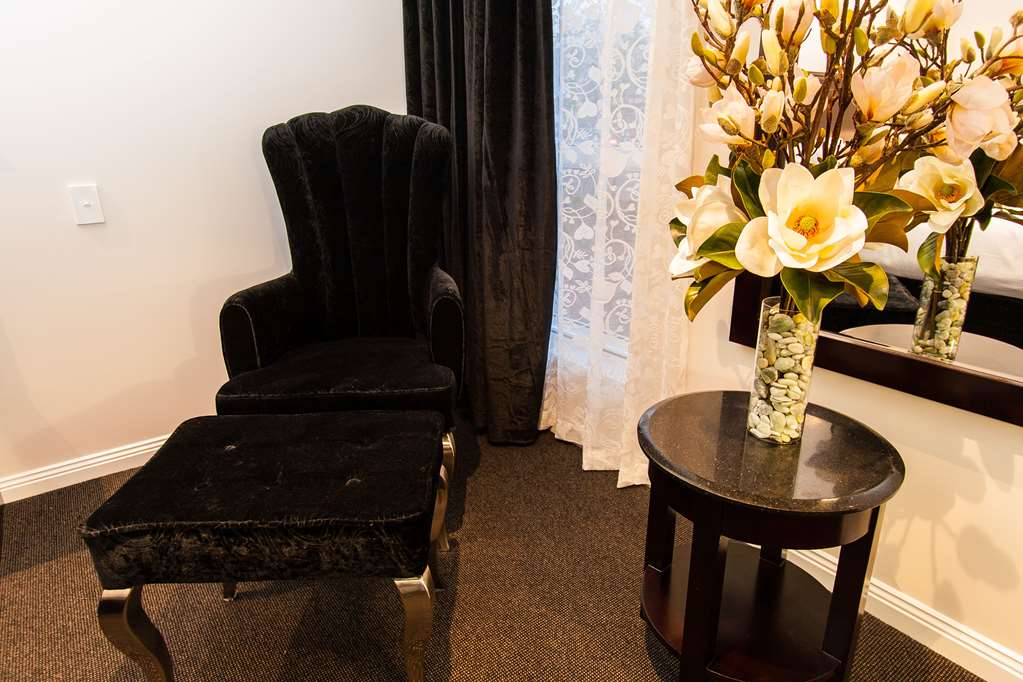 Springvale NSW Stayed