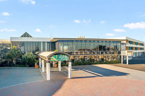 Quality Hotel Lighthouse - Stays Accommodation 0