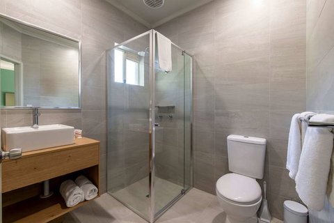 Nightcap at Waterfront Hotel - Stayed 1