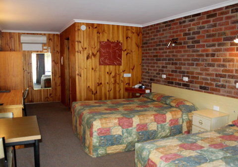 Riverland Motel - Stayed 1