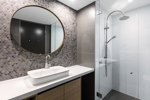 Vibe Hotel Canberra - Stayed 25