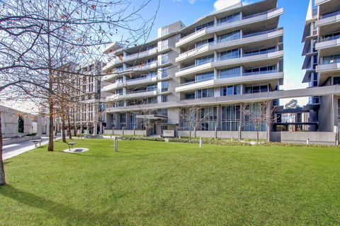 Realm Park 39 Barton ACT - Stayed 39