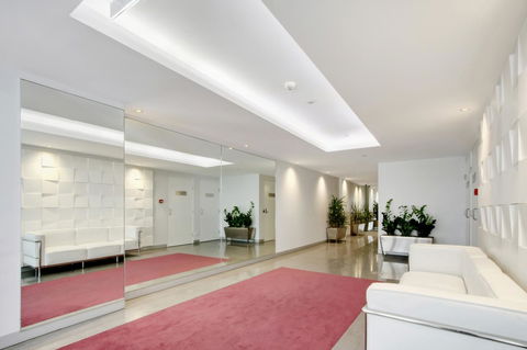 Realm Park 39 Barton ACT - Stayed 30