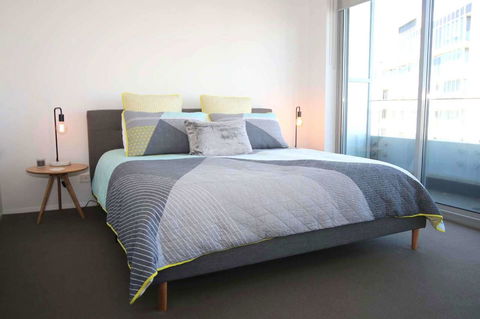 Realm Park 39 Barton ACT - Stayed 3