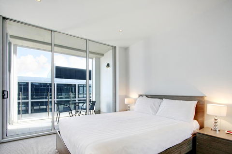 Realm Park 39 Barton ACT - Stayed 35