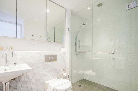 Realm Park 39 Barton ACT - Stayed 42