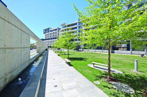 Realm Park 39 Barton ACT - Stayed 24