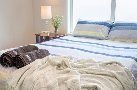 One Of A Kind Apartments - Stayed 30