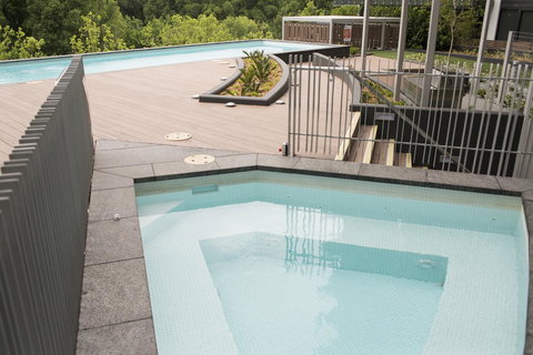 KUI - Manhattan Apartments - Stays Accommodation 3