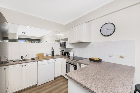 Accommodate Canberra - The Summit - Stays Accommodation 13