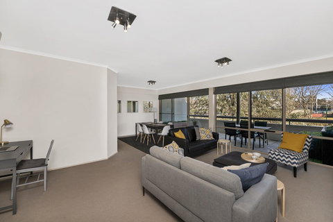 Accommodate Canberra - The Summit - Stays Accommodation 0