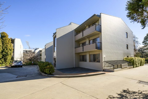 Accommodate Canberra - The Summit - Stays Accommodation 2