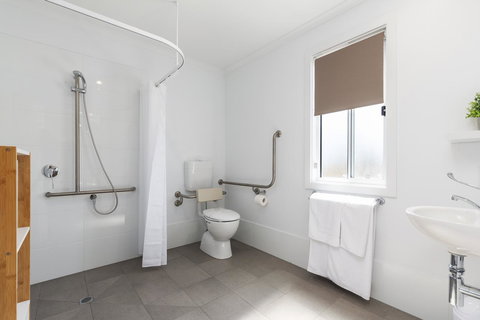 Victor Harbor Holiday Park - Stayed 13