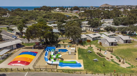Victor Harbor Holiday Park - Stayed 12