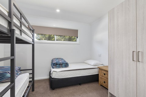 Victor Harbor Holiday Park - Stayed 14