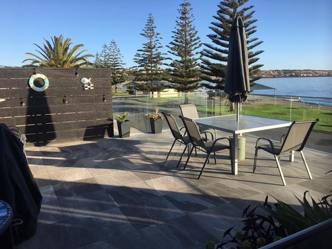 Crystal Blue Apartment - Stayed 4