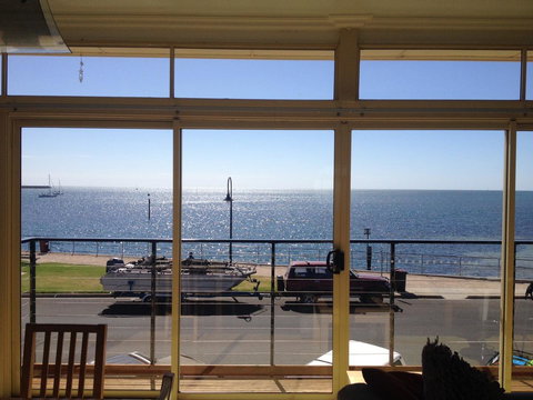 Crystal Blue Apartment - Stayed 31