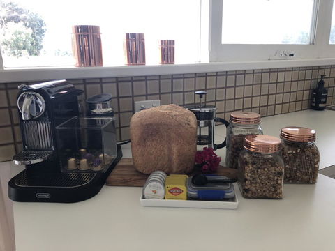 The Lake House Retreat - Stayed 13