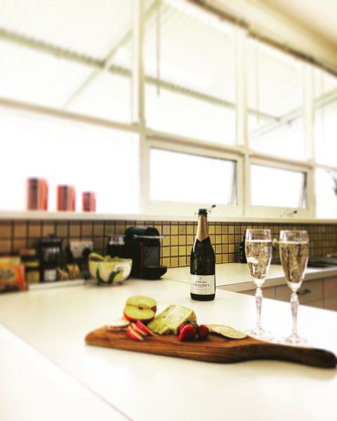 The Lake House Retreat - Stayed 14