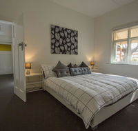 Cowan Street Bungalow - Stays Accommodation