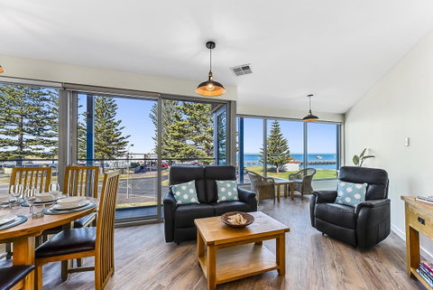 Bonnies Of Beachport - Stayed 10